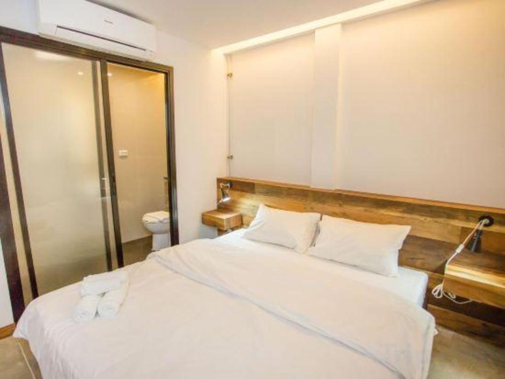 The Arak Bed Bar And Hostel Chiang Mai Exterior foto